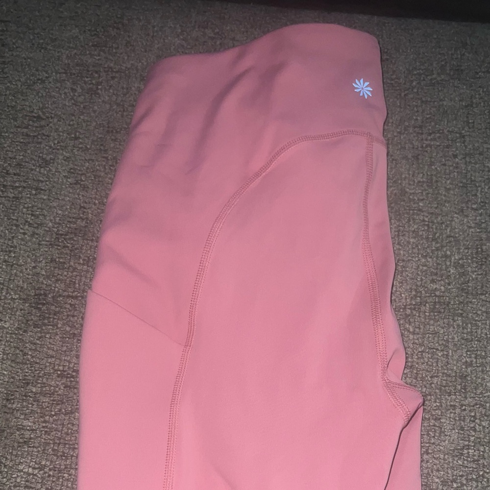 Athleta capri pocket leggings